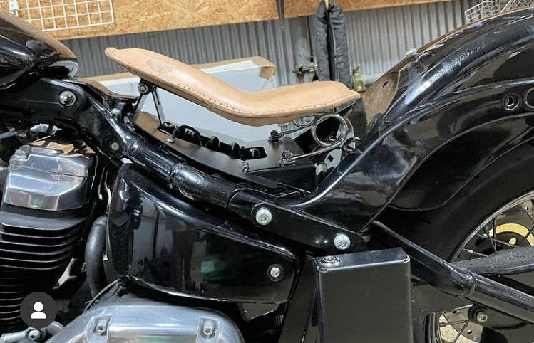 dhcustom solo seat szerelék kit - 18- Softail