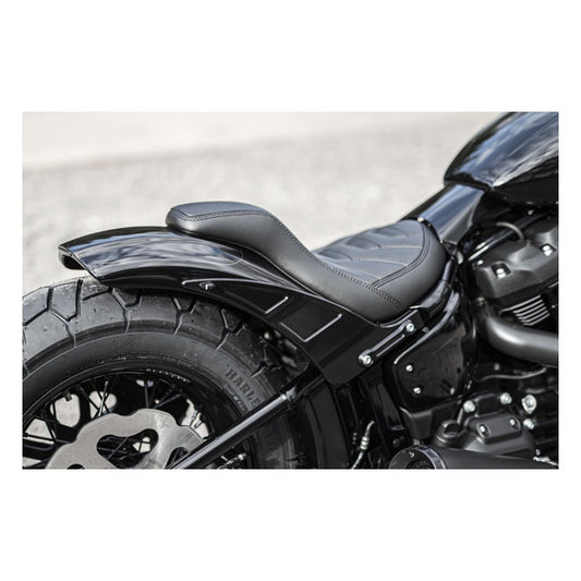 killer custom predator bobber nyereg - 18-23 M8 Softail
