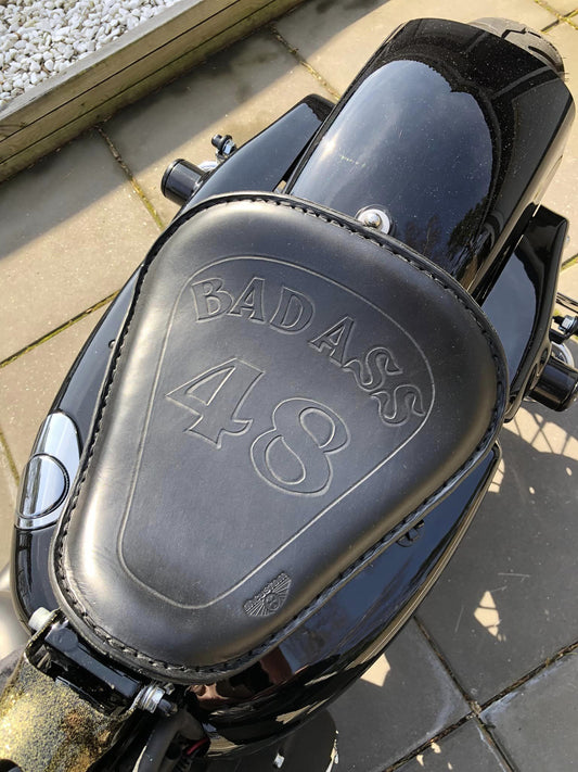 dhcustom bad ass solo seat - 10-22 Sportster