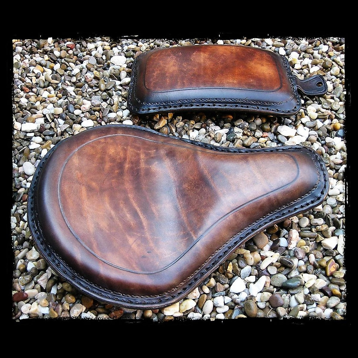 dhcustom line leather solo seat medium - universal