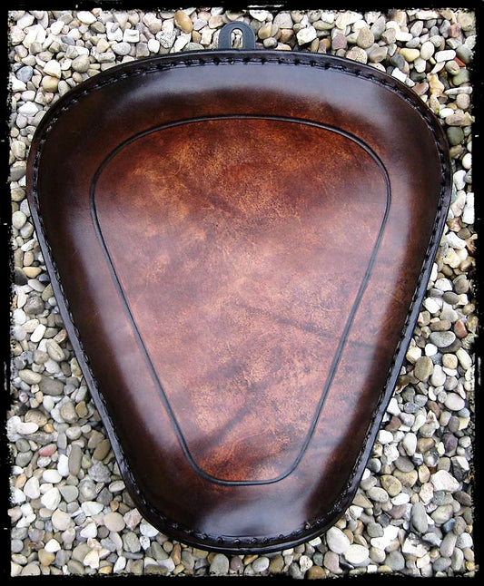 dhcustom up brown straight solo seat - 10-22 Sportster