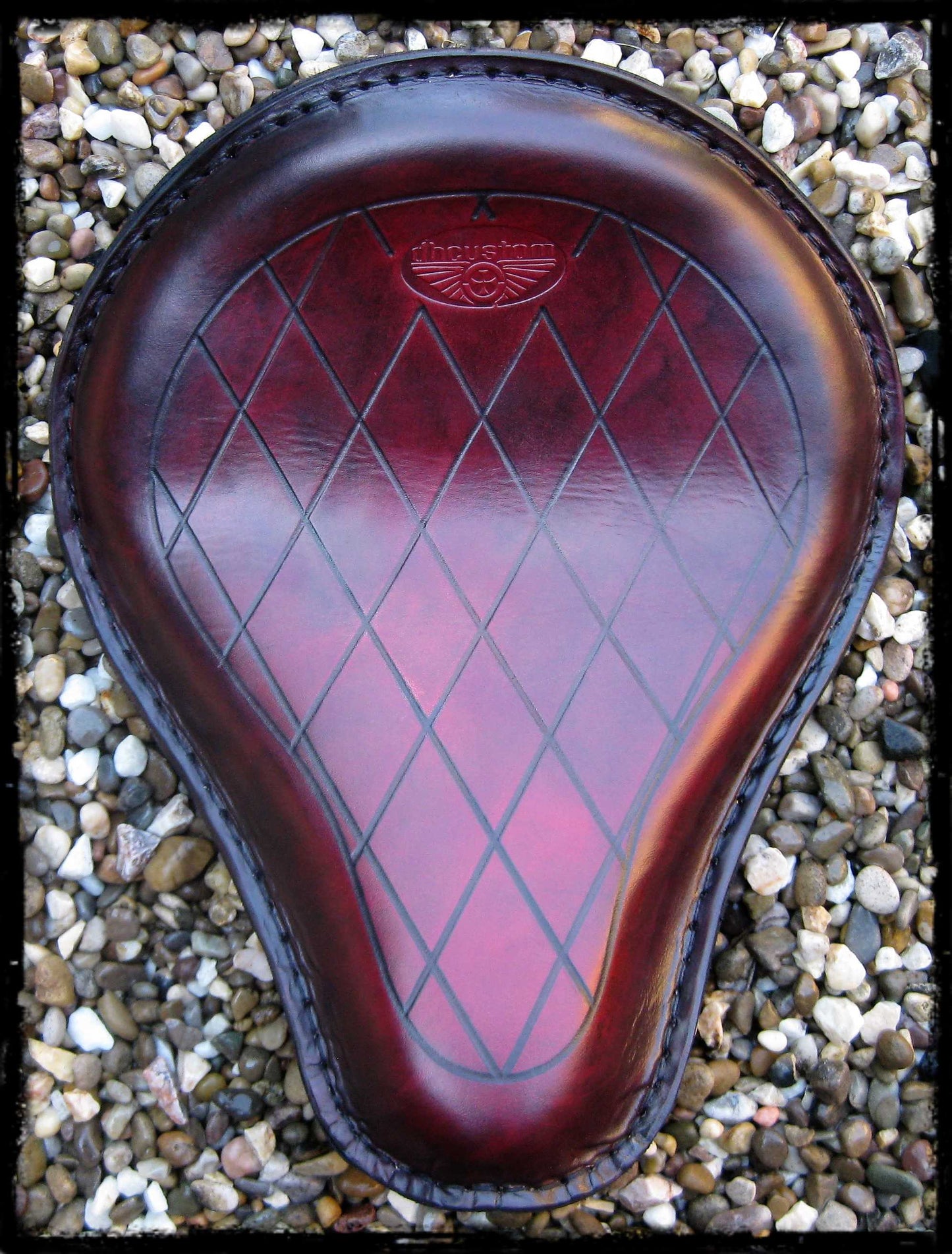 dhcustom garnet leather solo seat medium - universal