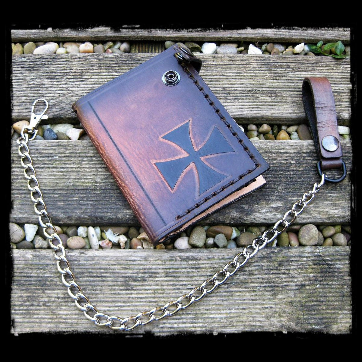 dhcustom brown cross wallet