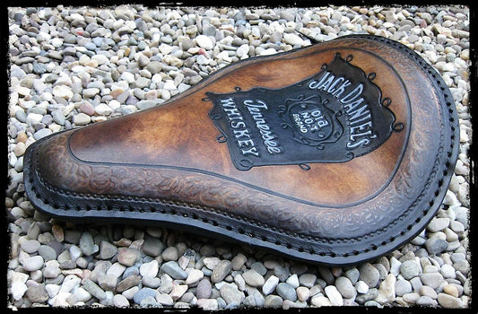 dhcustom jack daniels solo seat standard - universal
