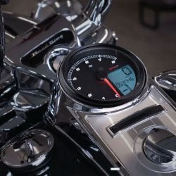 koso HD-05 speedometer / tachometer - blk - 04-10 Softail/ 04-13 FLHR/ 04-11 FXD