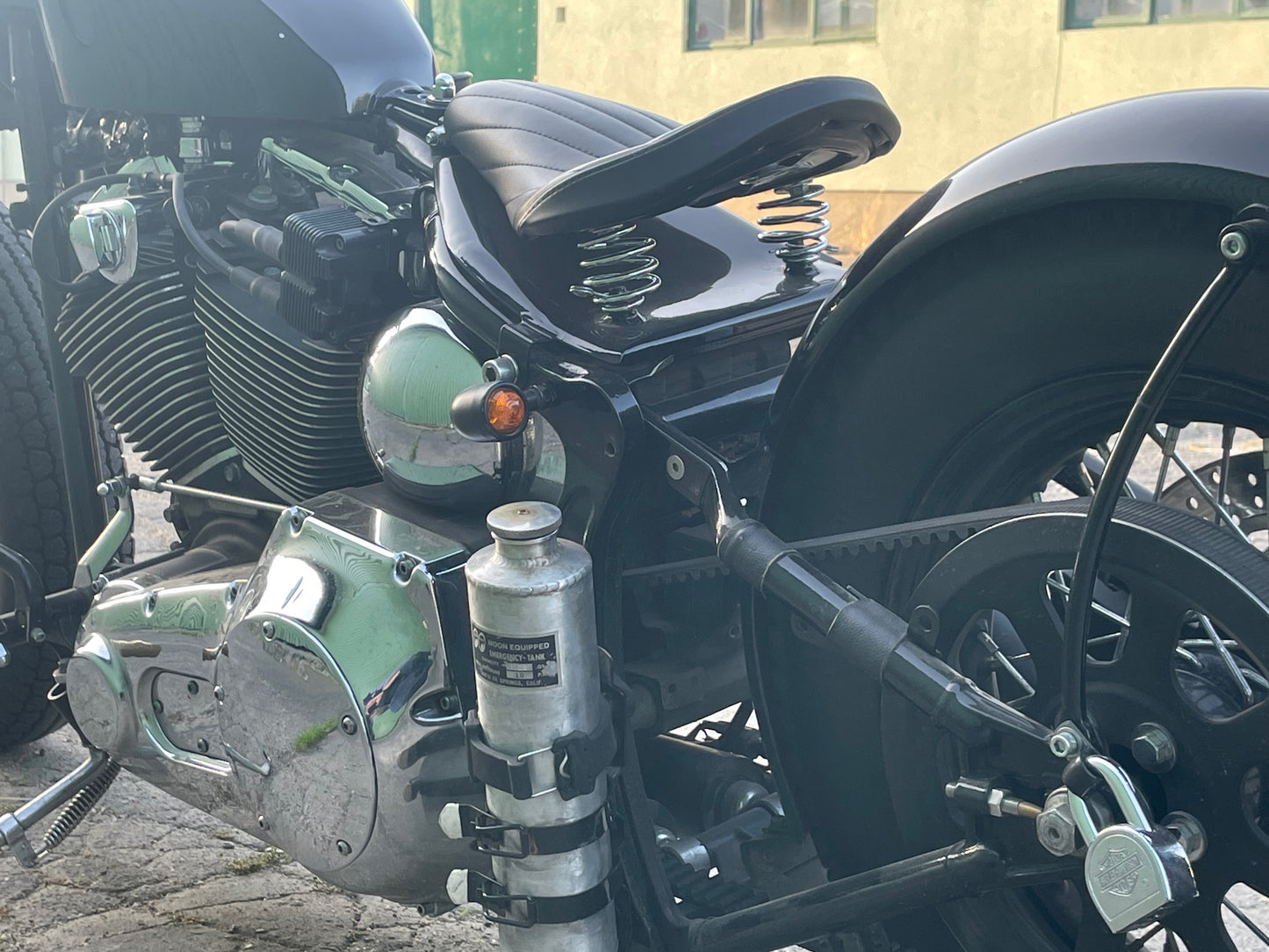 Harley-Davidson FXSTS Softail Springer Bobber (extended package)