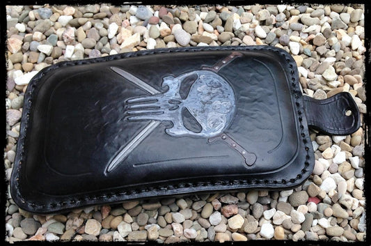 dhcustom angry skull leather pillion pad