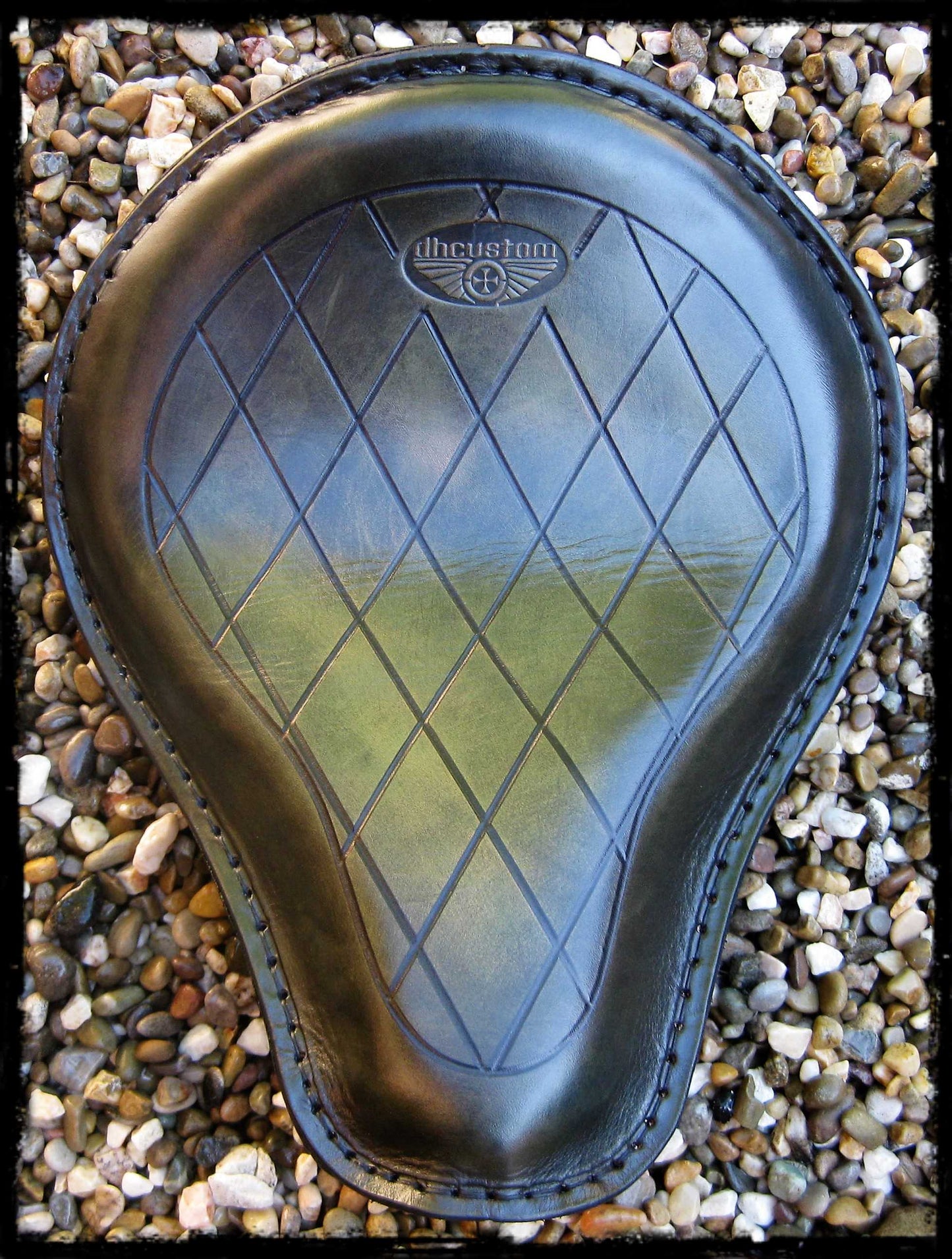 dhcustom green leather diamond solo seat standard - universal